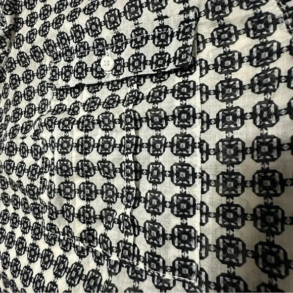 Anthropologie Holding Horses Black White Top with Tab Sleeves Size 12 - Picture 9 of 10